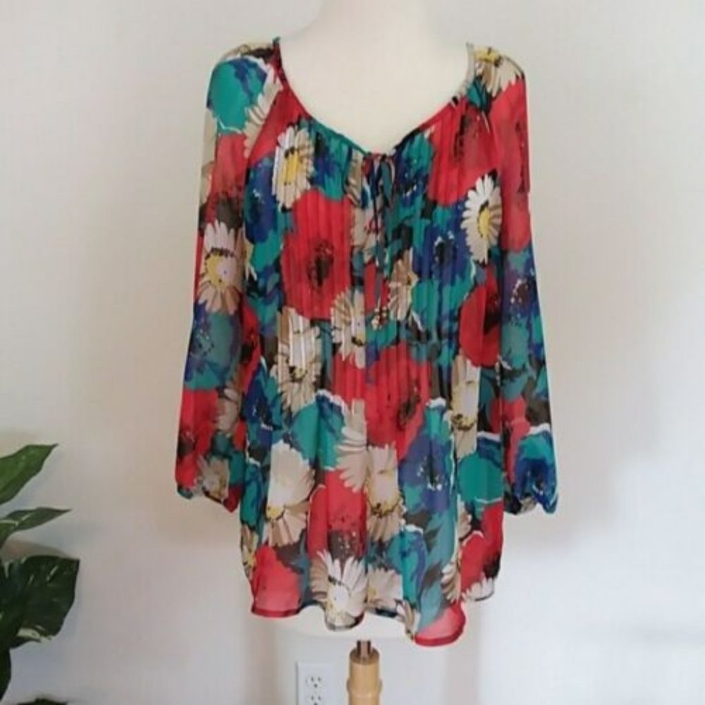 Charter Club Blouse Top Red Floral Pintuck Pleat 3/4 Sleeve Medium